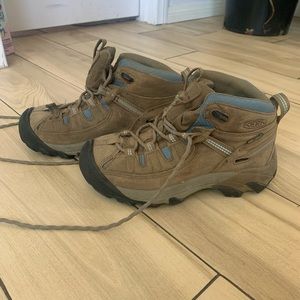 Keen Hiking Boots
